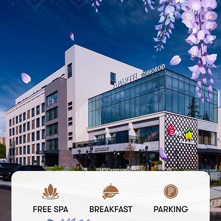 Apartel Uzhhorod Luaran gambar