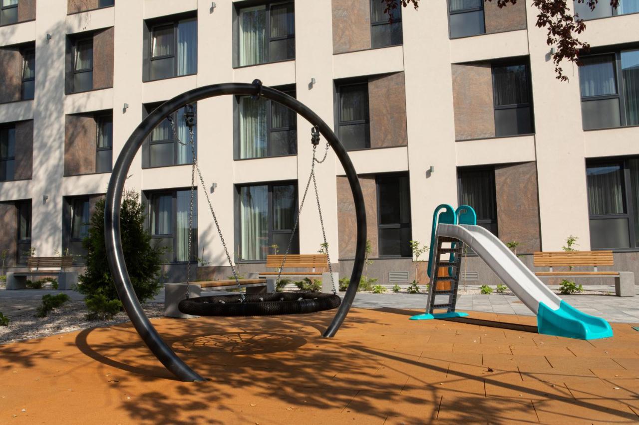 Apartel Uzhhorod Luaran gambar
