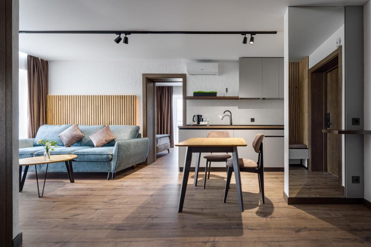 Apartel Uzhhorod Luaran gambar