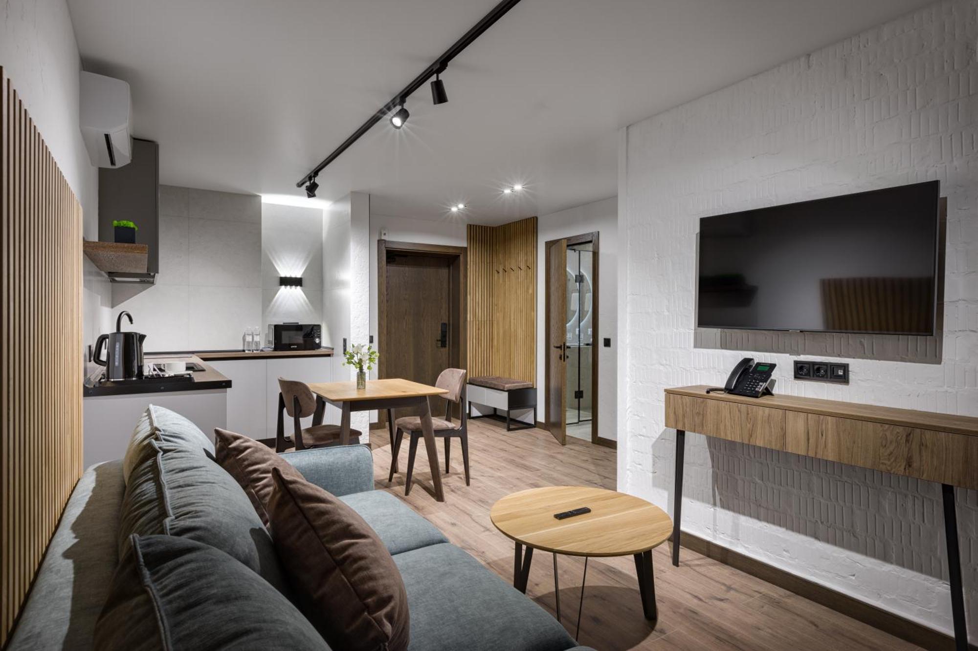 Apartel Uzhhorod Luaran gambar